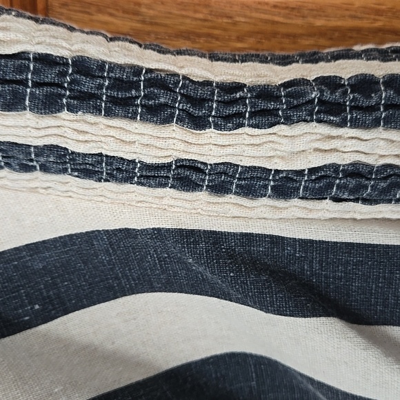 Astr the Label Viscose/Linen Striped Bodycon Dress size LARGE - Picture 4 of 8